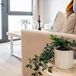 Apartment Mediterraneum Apto E *