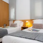 Διαμέρισμα Singularstays Mar44 *