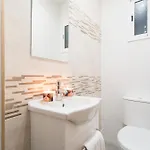 Luxury - Boutique Center Апартаменты