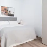 Limehome Carrer D'antonio Ferrandis Апартаменты Валенсия