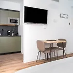 Limehome Carrer D'antonio Ferrandis Апартаменты
