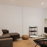 Fv Flats - Mestalla 5 فالنسيا