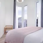Apartment Limehome Carrer De Sant Jacint Valencia