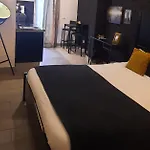 Bonito F Pensión 3*