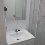 Πανσιόν Serrano 3*