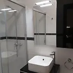 Rous - Solo Adultos 酒店