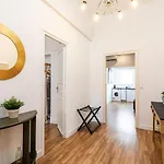 Mestalla Ideal For Mid-term Apartment