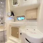 The Yacht Experience Botel