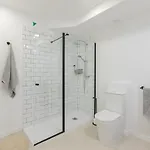 Amplio Cerca Centro Historico Y Turia 5pax 2 Bath Valencie