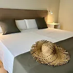 Lindala Natural 4*