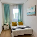 Cozy In Valencia! Wi-fi ! Apartment *