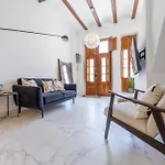 Artisan Haven: El Cabanyal Oasis Valencia