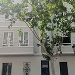 Florit Flats - The Patraix Apartment