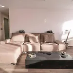 Centrico Y Reformado Con Estilo * Walencja