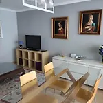 Apartament *
