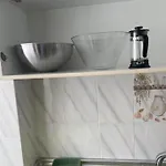 Tranquila Y Centrica Matrimonio En Vivienda Compartida