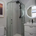 Singularstays Ca Iconic Living Valencie