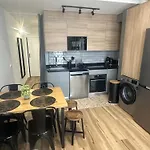 2 * Valencia