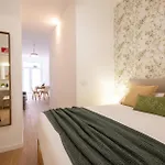 Florit Flats - The Maritim Metro Station Apartment Valencia