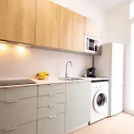 Apartment Florit Flats - The Maritim Metro Station Valencia