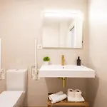 Apartment Florit Flats - The Maritim Metro Station