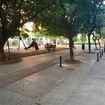 Apartament Quiet In A Park Close To The Sea & & Subway No-4 Walencja