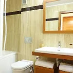 Rooms-shared Flat