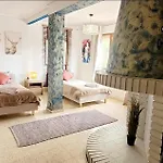 Montevistas Retreat- Cycling, Hiking, Relaxation, 25 Minutes Villa