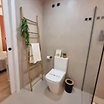 Sanchez Y Laserna Moderno En Apartment *