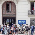 Hostel River