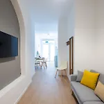 Florit Flats - The Maritim Metro Station Apartment Valencia