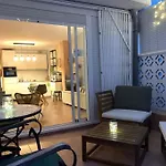 Location Center Has An Independent Courtyard Apartament