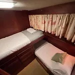 보트호텔 Yacht Our Alissa 발렌시아