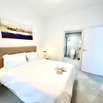 Apartamento Strategic Stay-unlock Valencia's Best-kept Secret