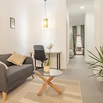 Daire Esc - Loft Comodos Y Espaciosos Estudios Cercanos A Estacion Joaquin Sorolla Valensiya