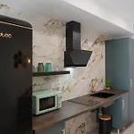 Ag7 Loft Espaciosos Estudios Con Terraza Cercanos Al Metro Zona Ayora فالنسيا