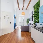 Valencia Guest Ruzafa Signature Building