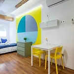 Valencia Guest Ruzafa Signature Building