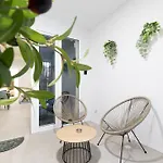 شقة Ag7 Loft Espaciosos Estudios Con Terraza Cercanos Al Metro Zona Ayora