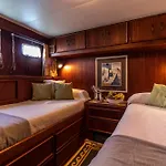 Yacht Our Alissa Botel *