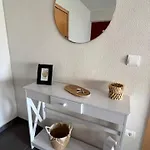 Near The 아파트 발렌시아