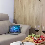 شقة Travel Habitat Maritim-serreria Lofts *