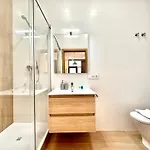 公寓 Valentia Modern And Comfortable Beachside Style