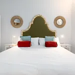 The Little Village Apartment *