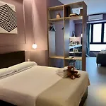 Osito Hub - Llorens فالنسيا