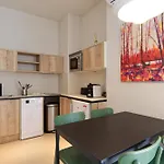 Osito Hub - Colomer Валенсия