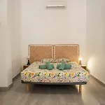 Luminoso Familiar Y Patio Privado Apartment *