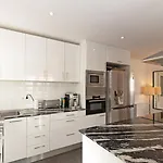 Guestready - Elegant Retreat In *