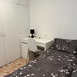 홈스테이 Hogar Mediterraneo *