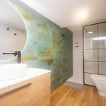 2 * Valencia